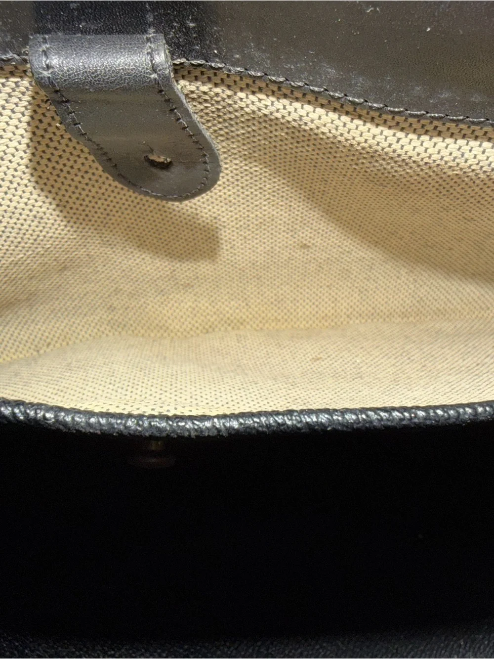 Dooney & Bourke 112 classic