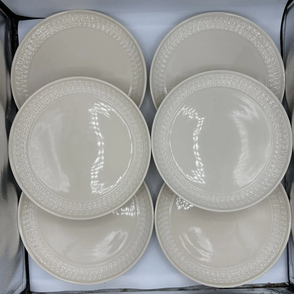 Threshold Dinner Plates 10.75