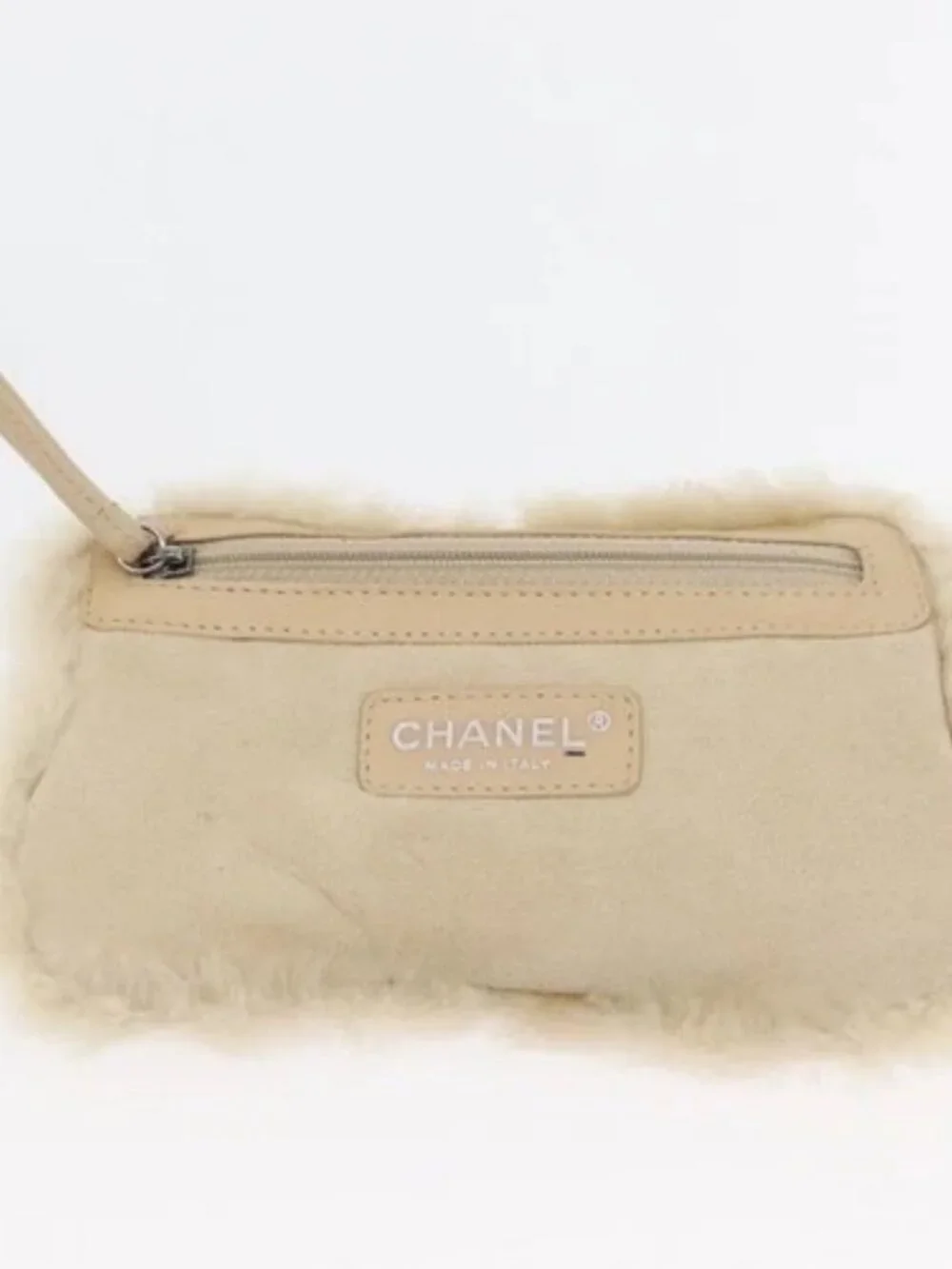 CHANEL brand	chanel color	ivory