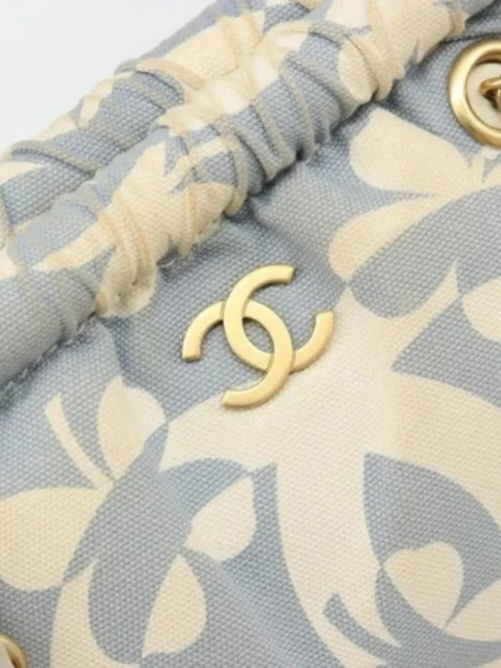 CHANEL brand	chanel color	light