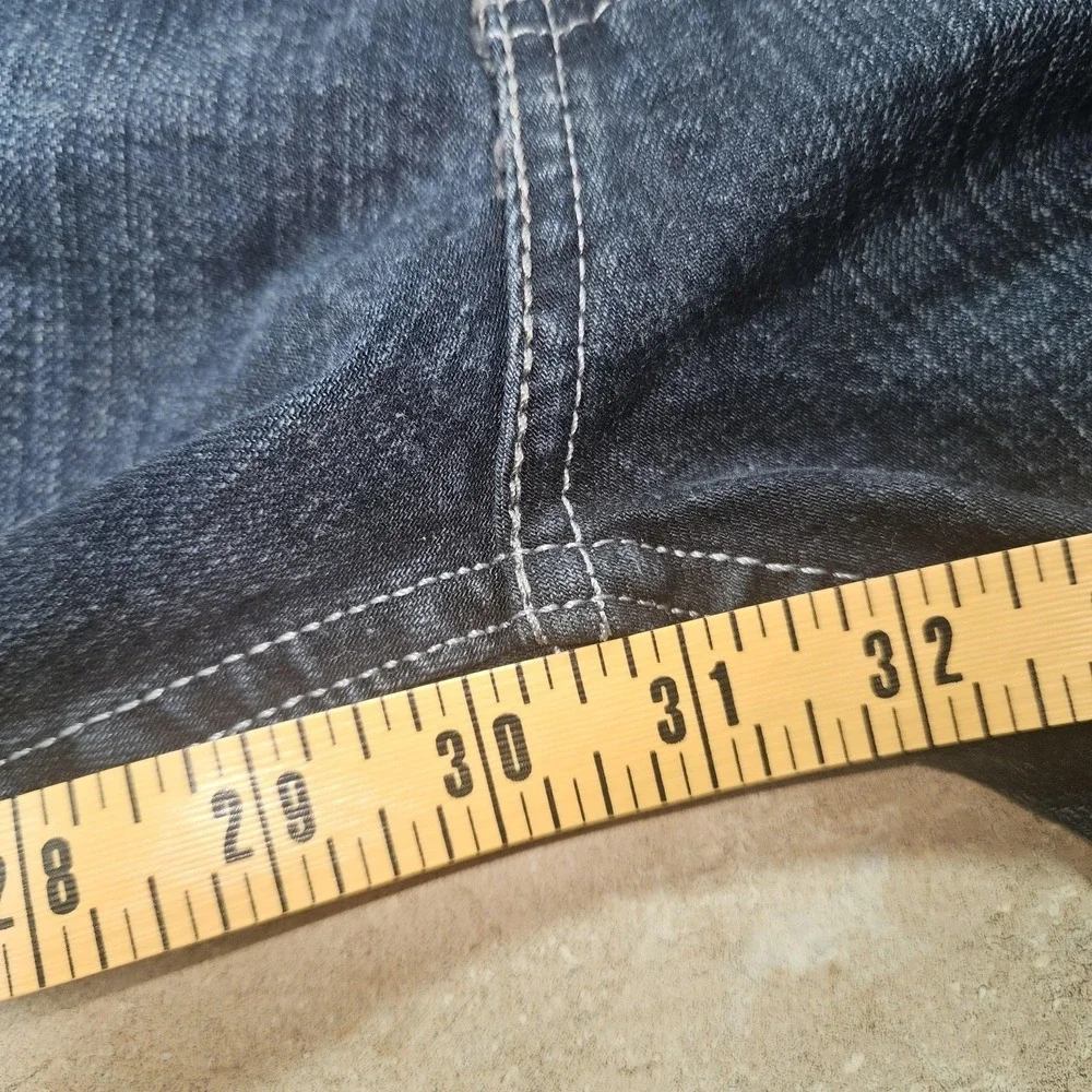 Levis brand levi