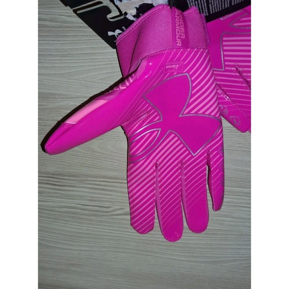 Under Armour nwt gluegrip
