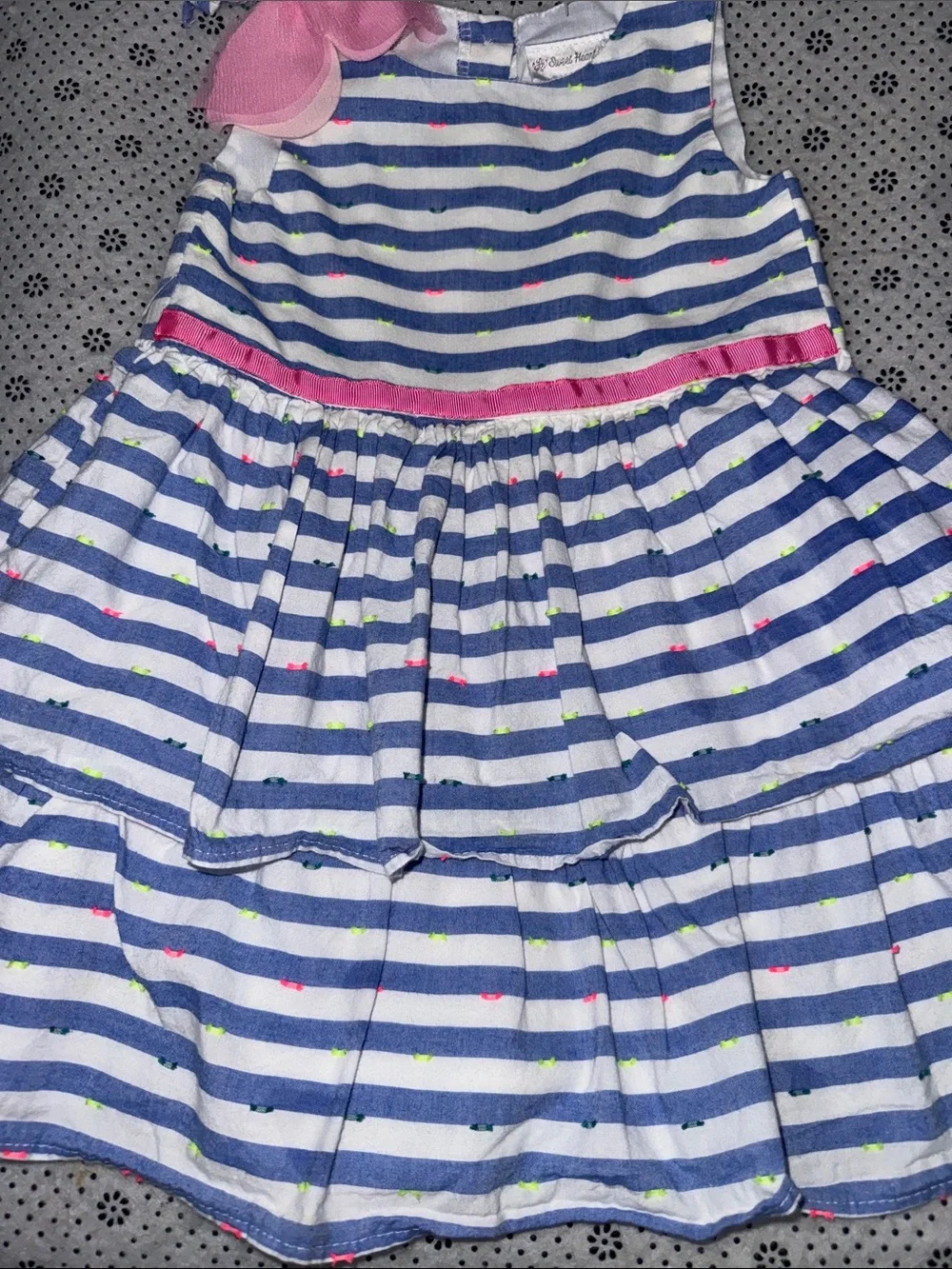 Sweet Heart Rose 👗find little