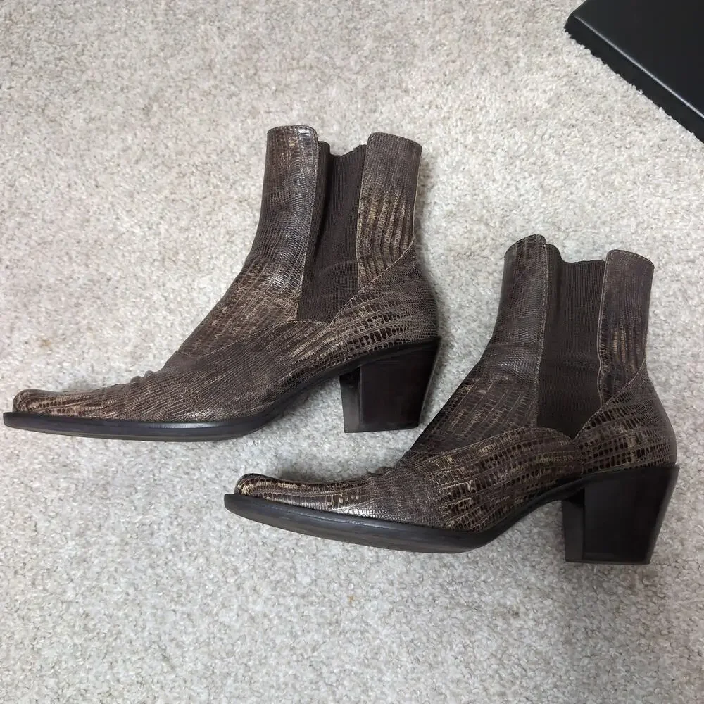 Franco Sarto upper these