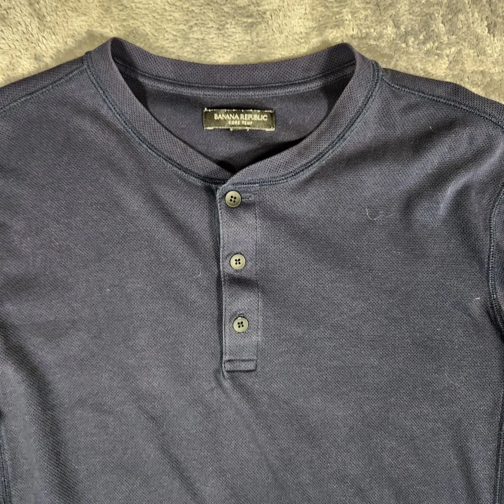 Banana Republic three includes