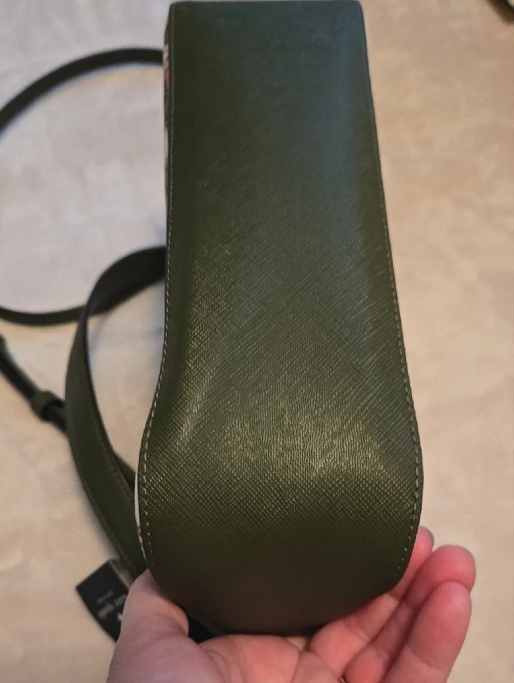 kate spade zip kate