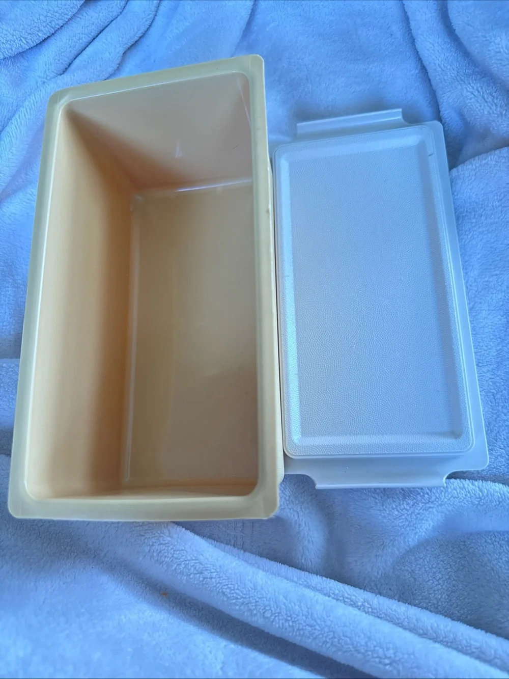 Tupperware butter keeper