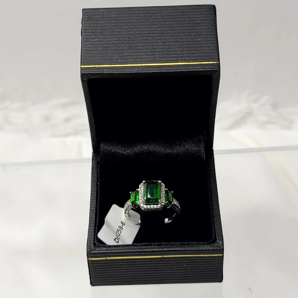 Chrome Diopside green large this