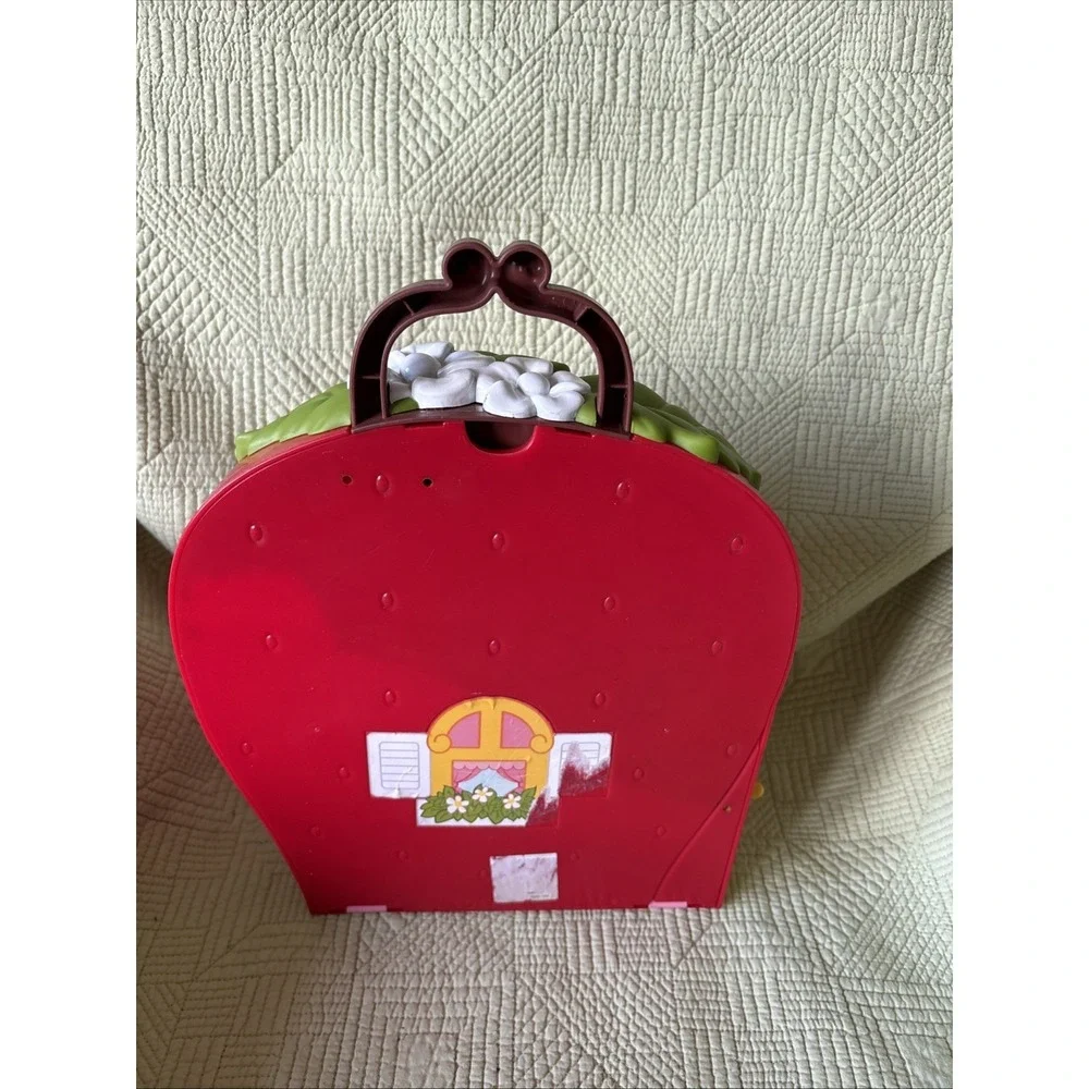 Bandai Namco 2003 strawberry