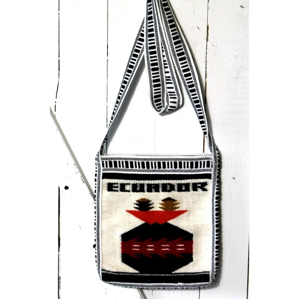 Ecuador Woven Andean Folk Art Tapestry Crossbody “Shigra Bag” Purse/Handbag 9”