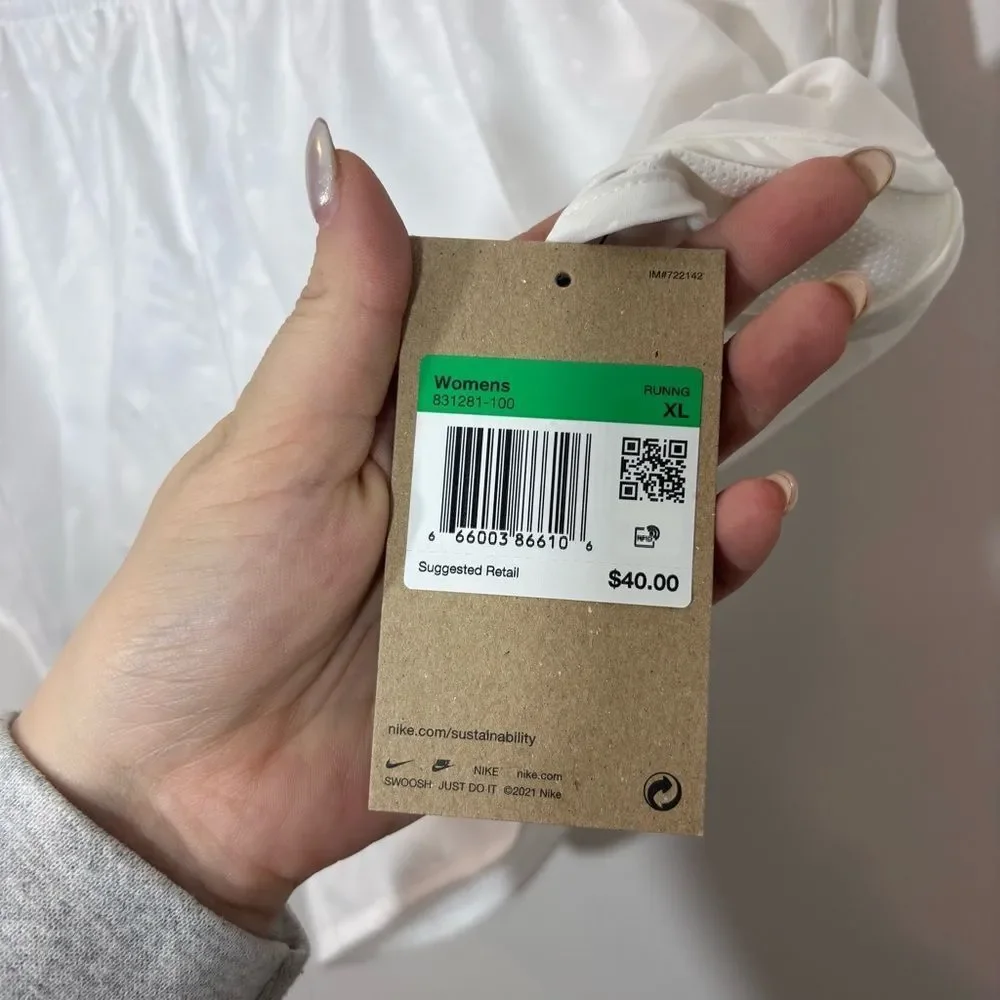 Nike tags xl nwt