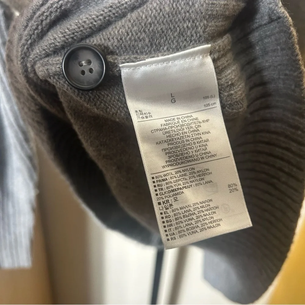 Banana Republic excellent no
