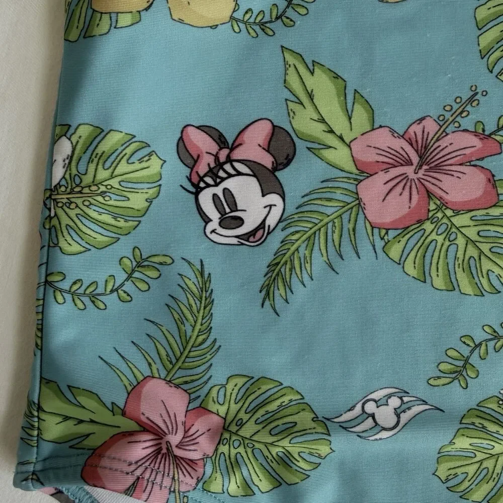 Disney Cruise Line piece flaws