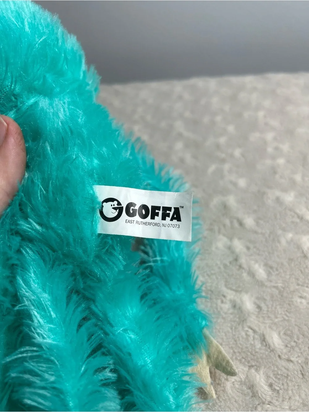 Goffa three toed