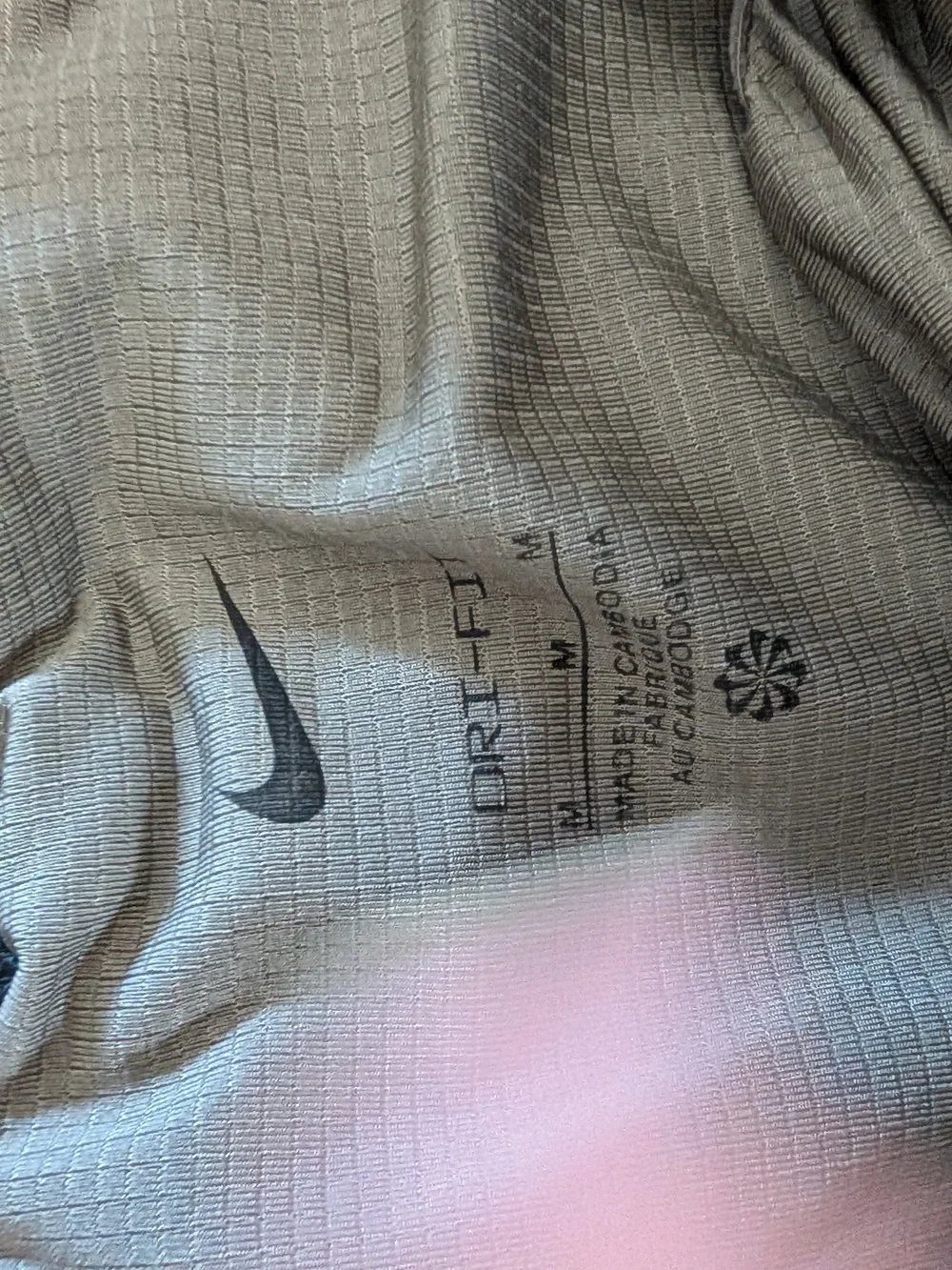 Nike print fit