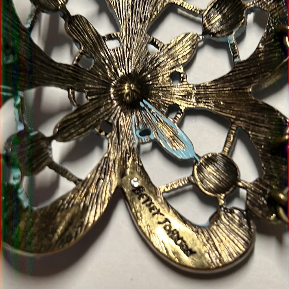 Betsey Johnson looks adjustable