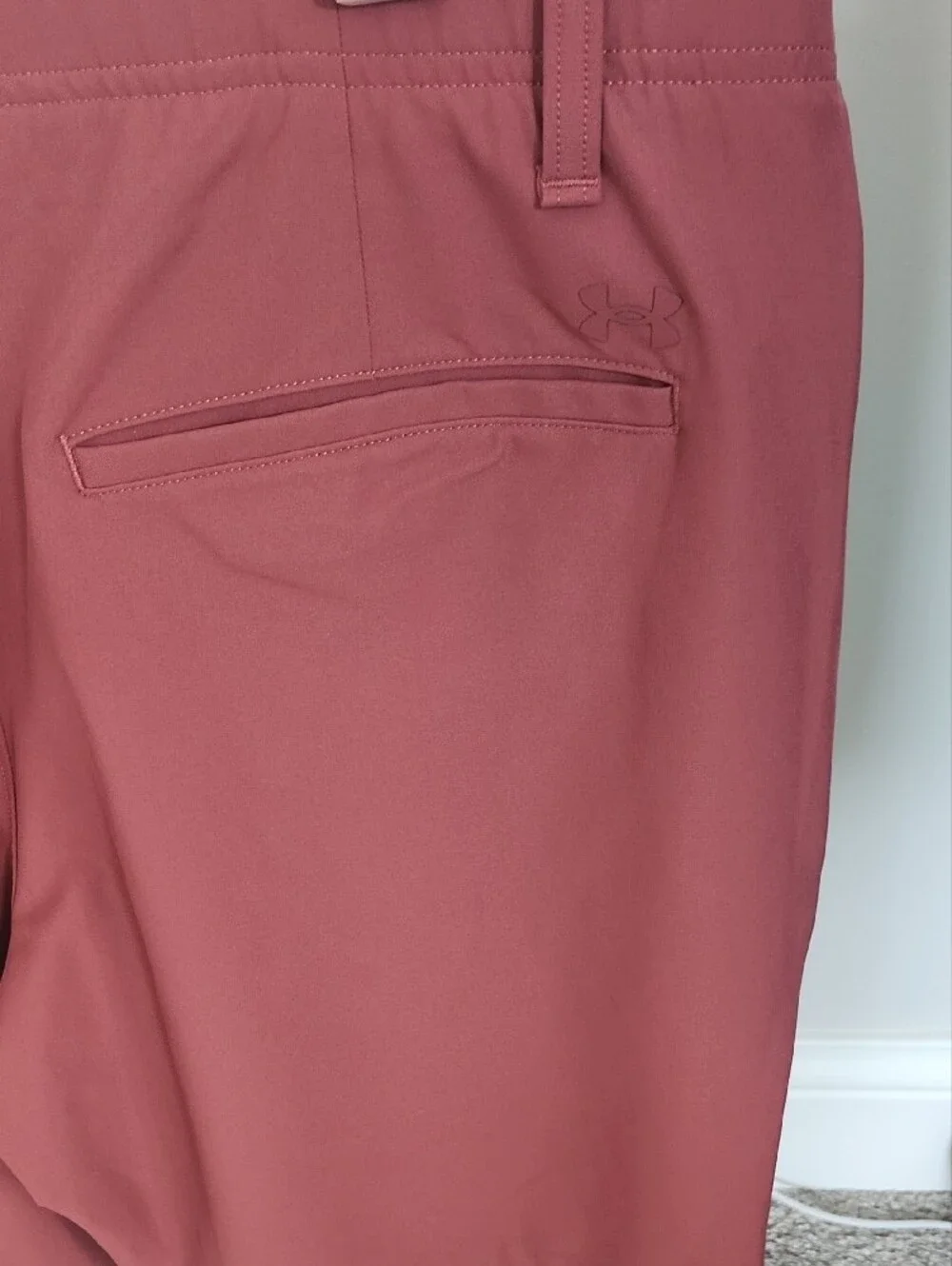 Under Armour modern flat