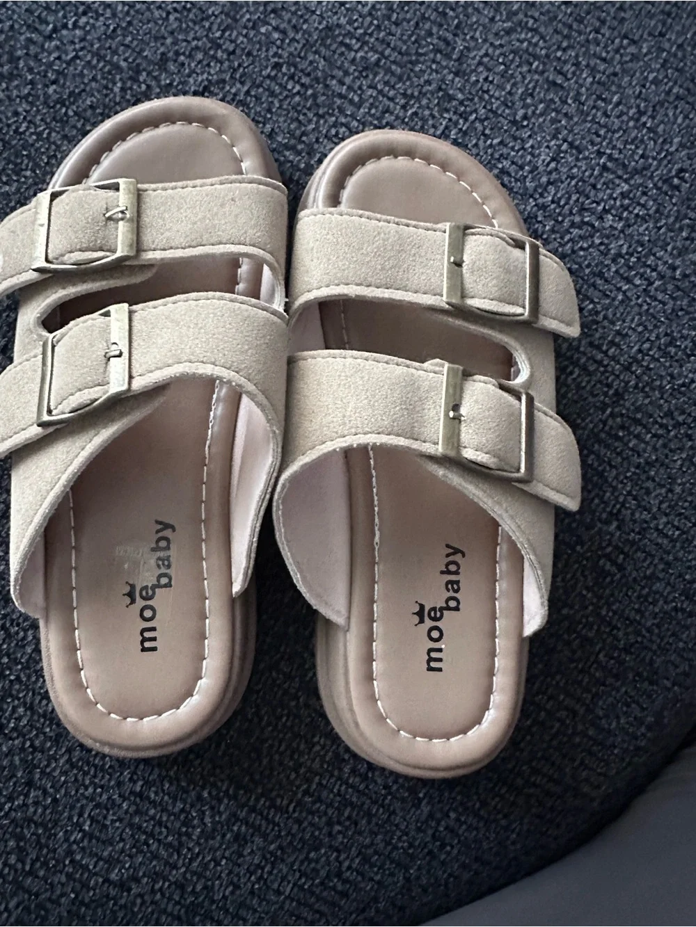 Moebaby barely worn