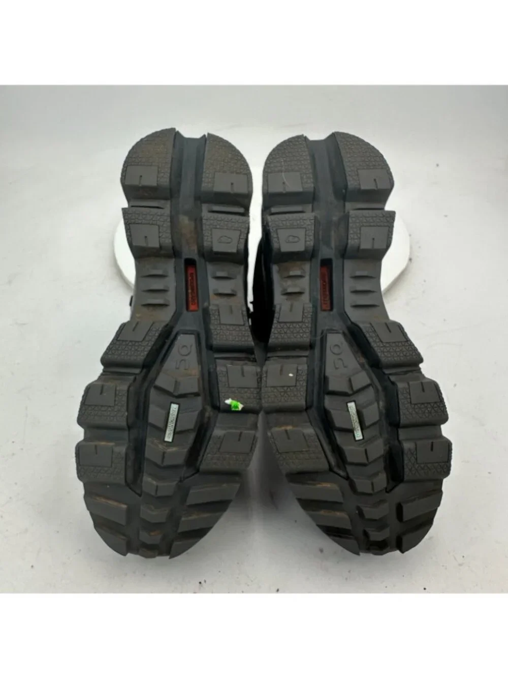 On Running cloudrock waterproof