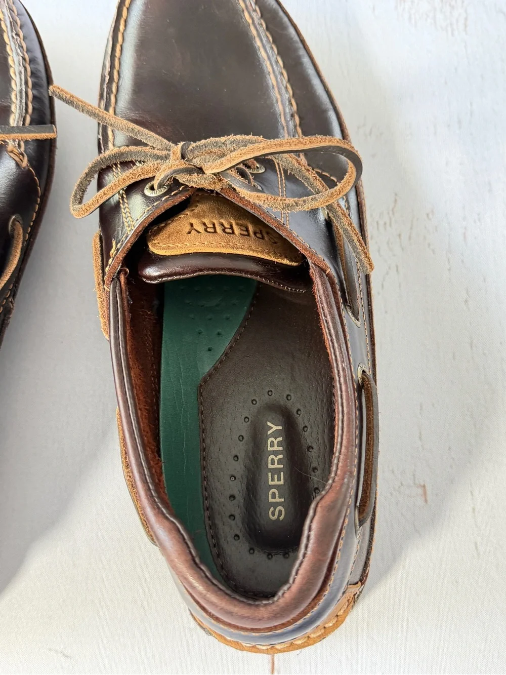 Sperry pre owned