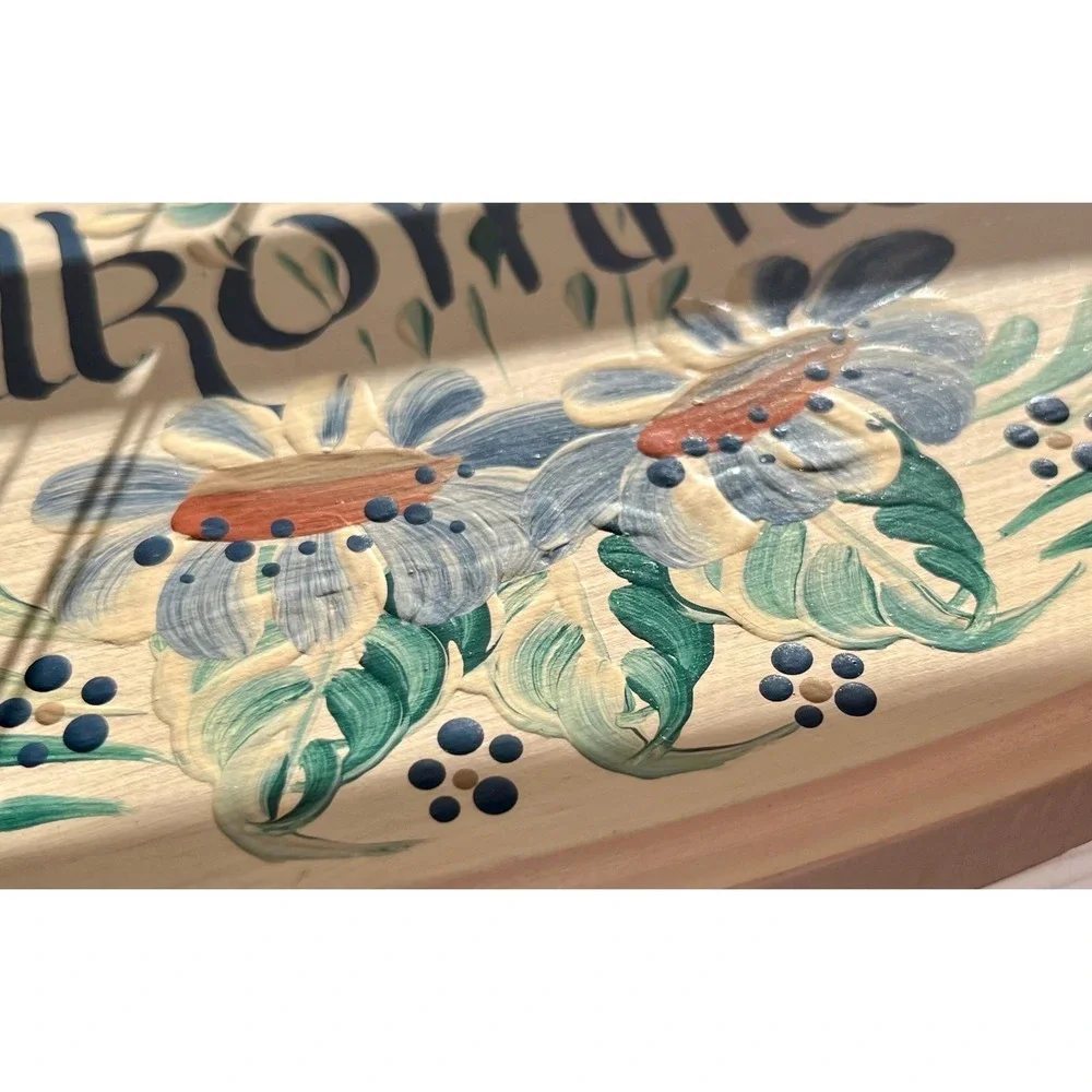 The Unbranded Brand wood folk‑art