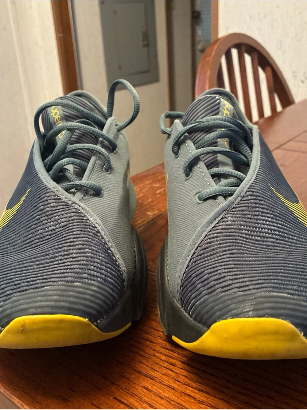 Nike breathable gray