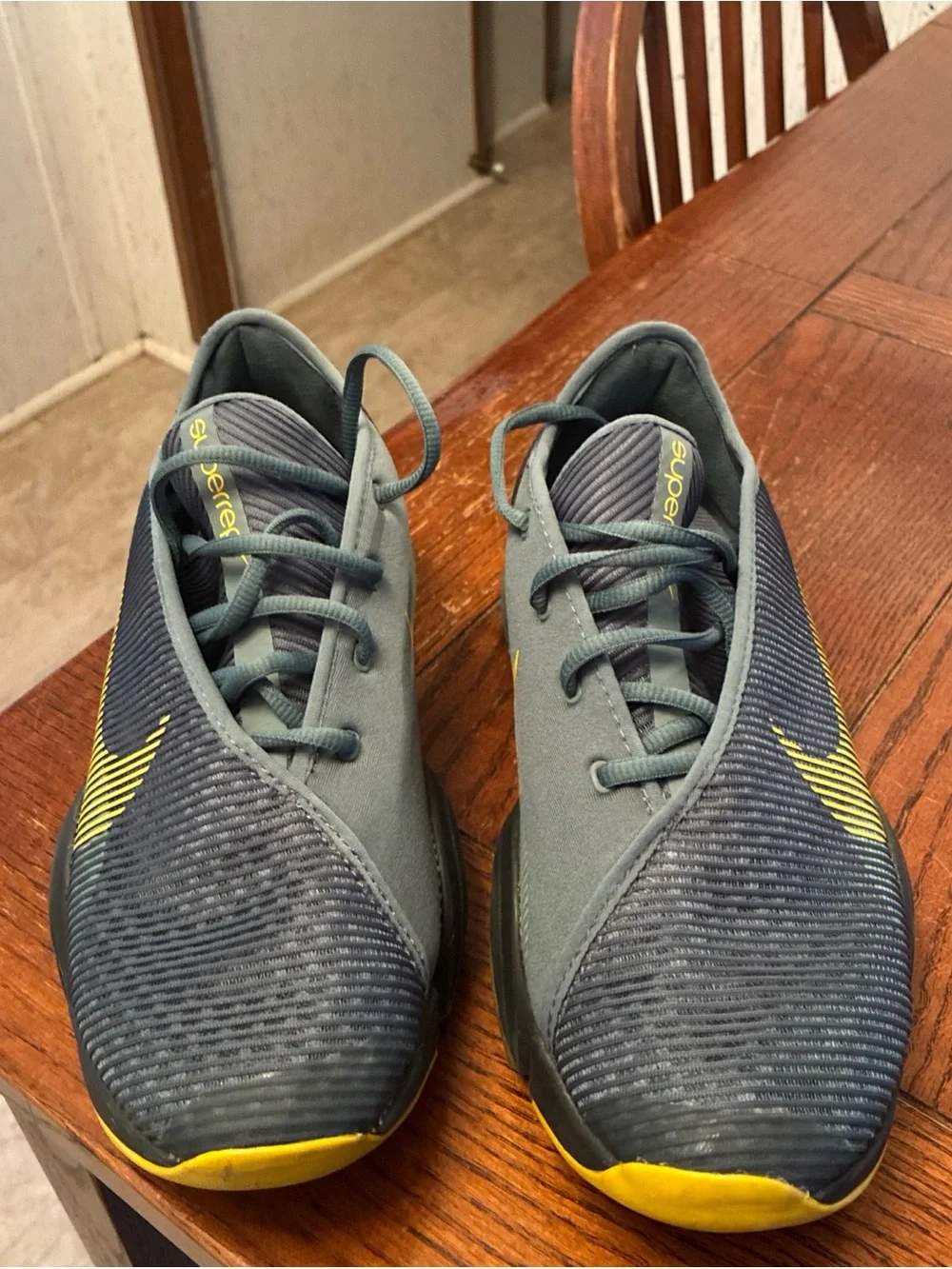 Nike breathable gray