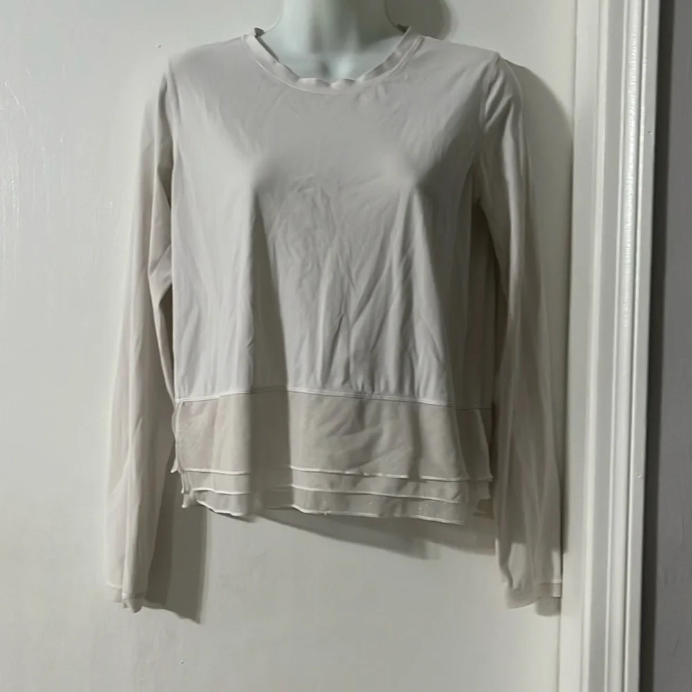 Lululemon long sleeve shirt