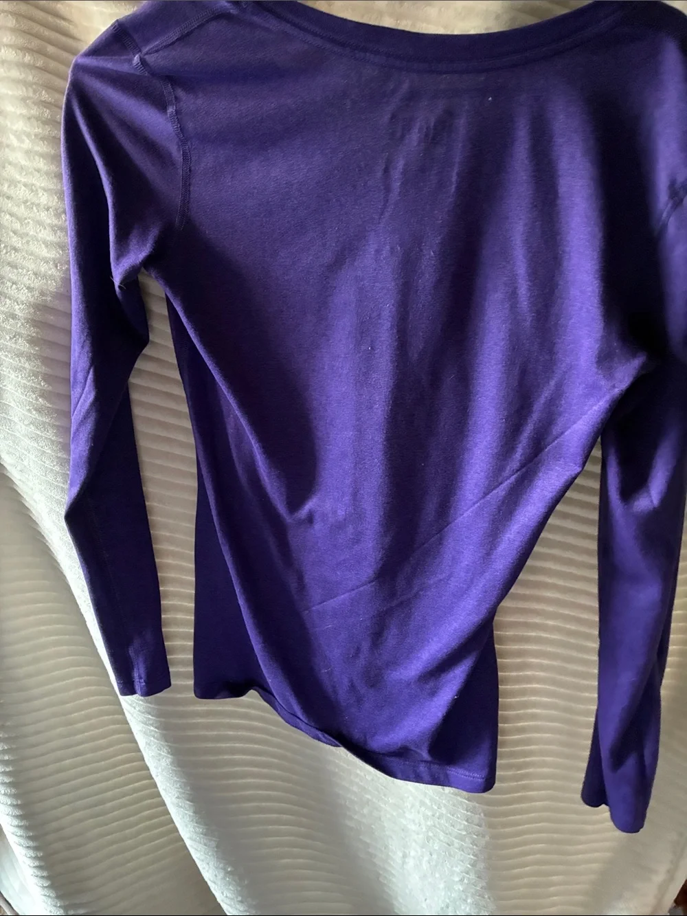 Nike shirt purple fits