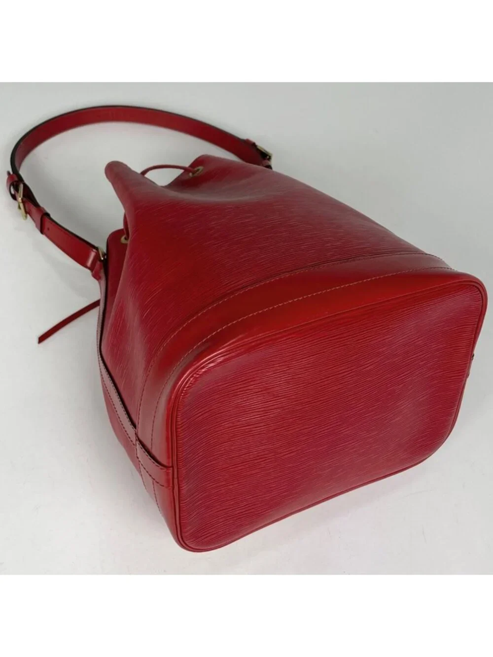 Louis Vuitton this authentic