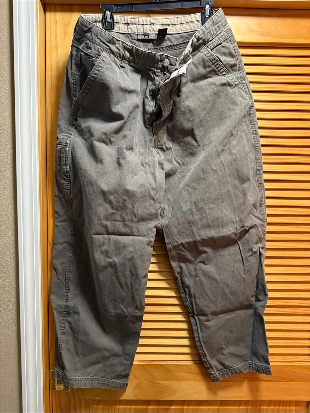 REI Men's Cargo Pants in Gray-Green with Utility Pockets 38x30