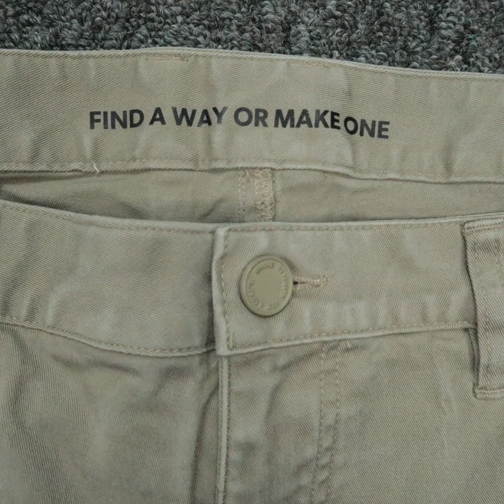 RHONE pants pre