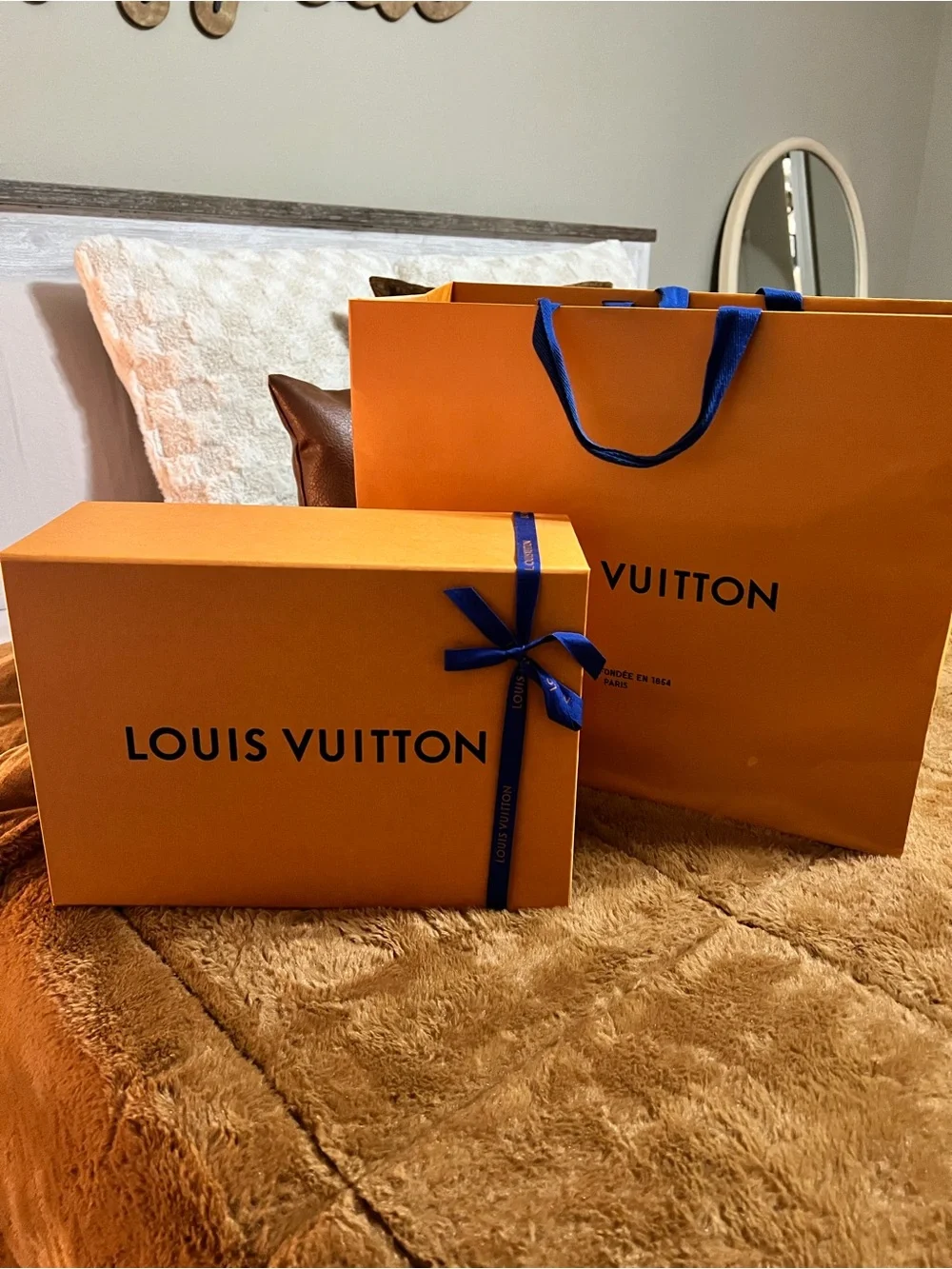 N/A louis vuitton