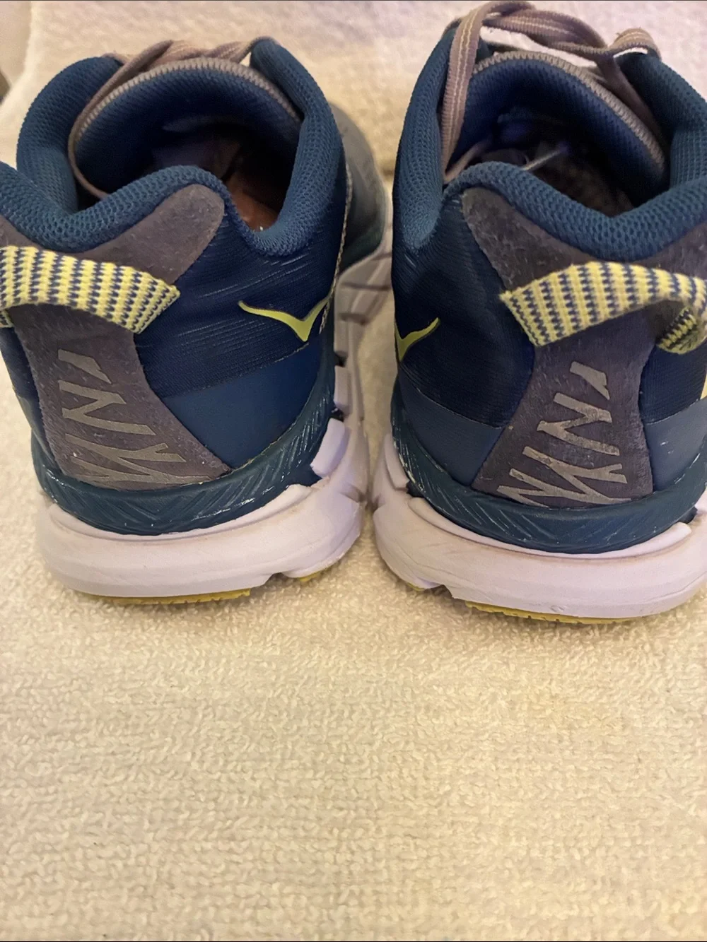 Hoka clifton neutral