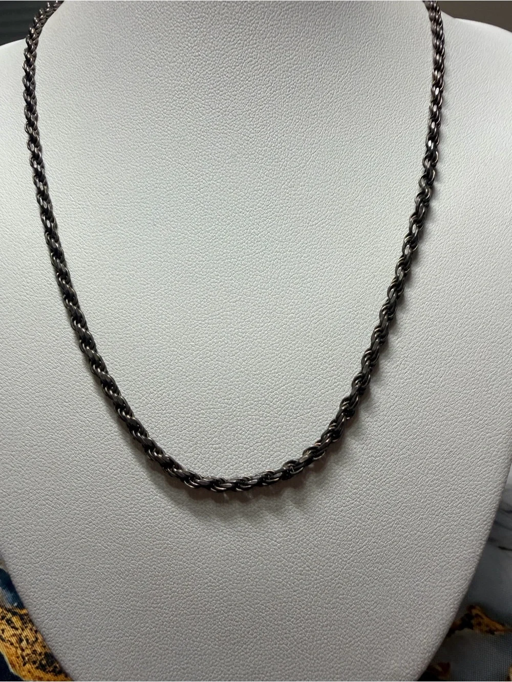 Vintage Sterling Silver Italy necklace