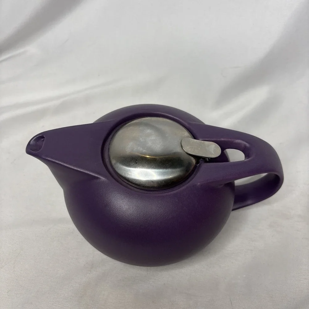 Zero eggplant purple