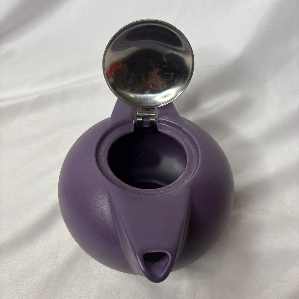 Zero eggplant purple
