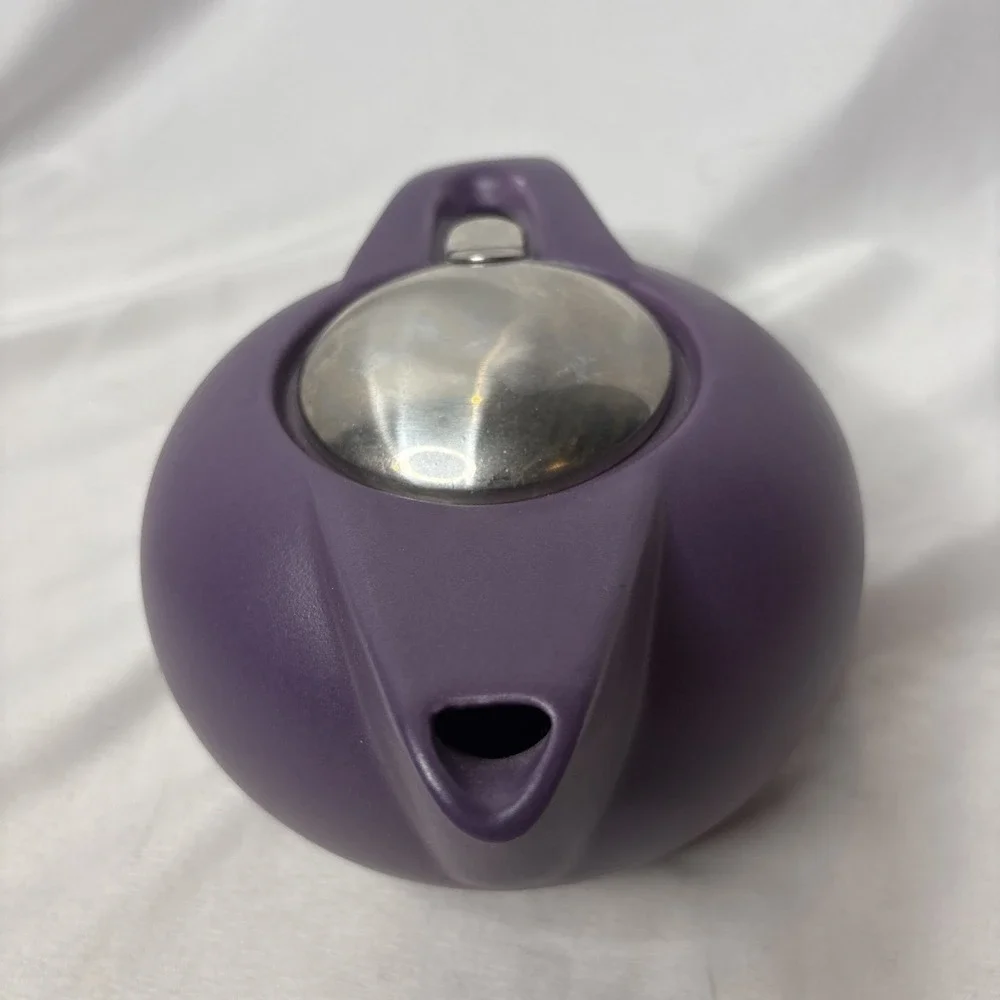 Zero eggplant purple
