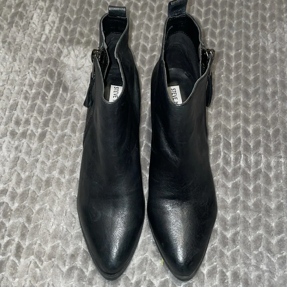 Steve‎ Madden Pelle Black Leather Boots.  Size 10.