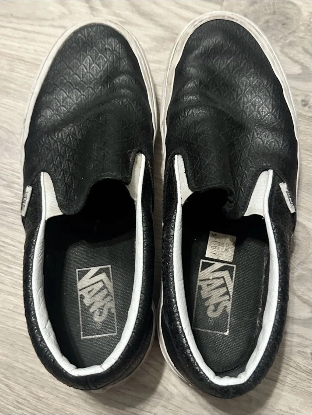 Vans Perforated Leather Shoes Men's Size 7.5 Women’s Size 9 Black Slip On