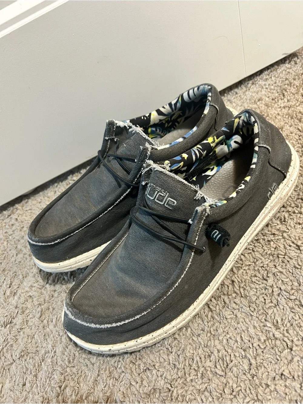 Hey Dude casual slip