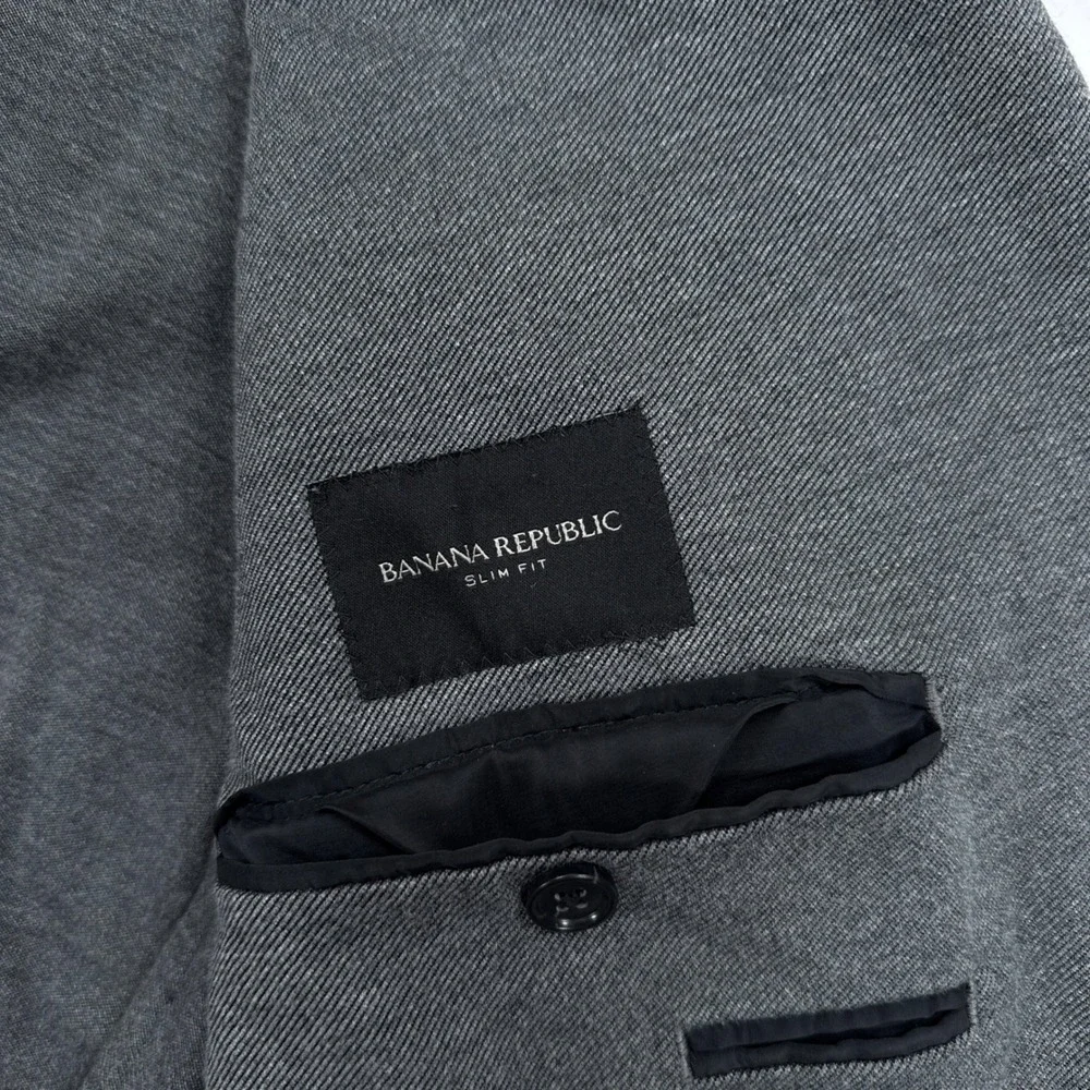 Banana Republic aesthetic stains