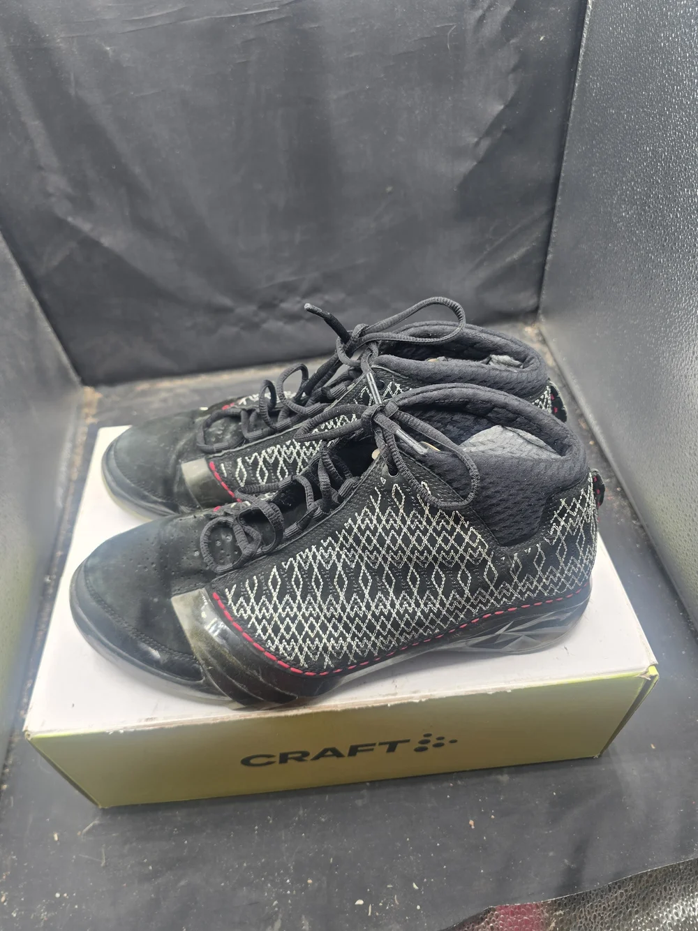 Nike subtle patterned
