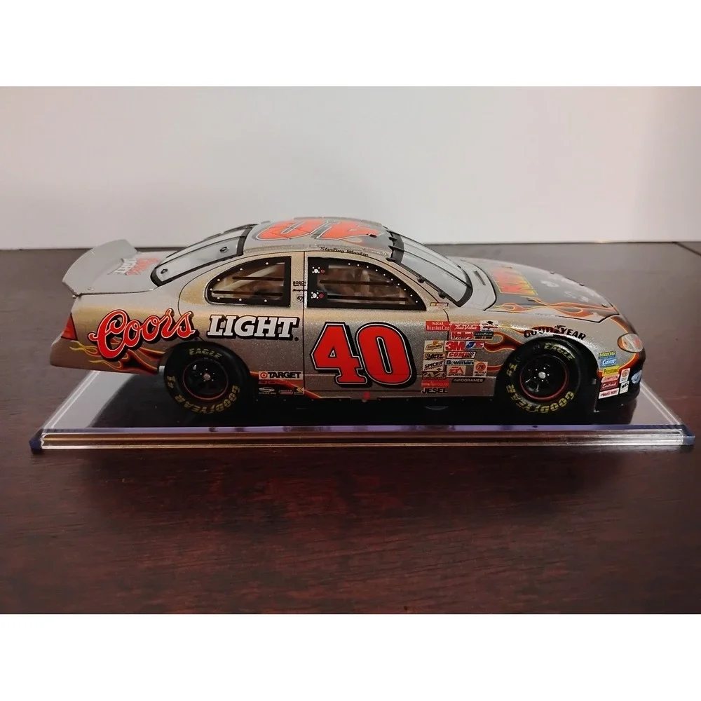 Action Racing Collectables housed vehicle