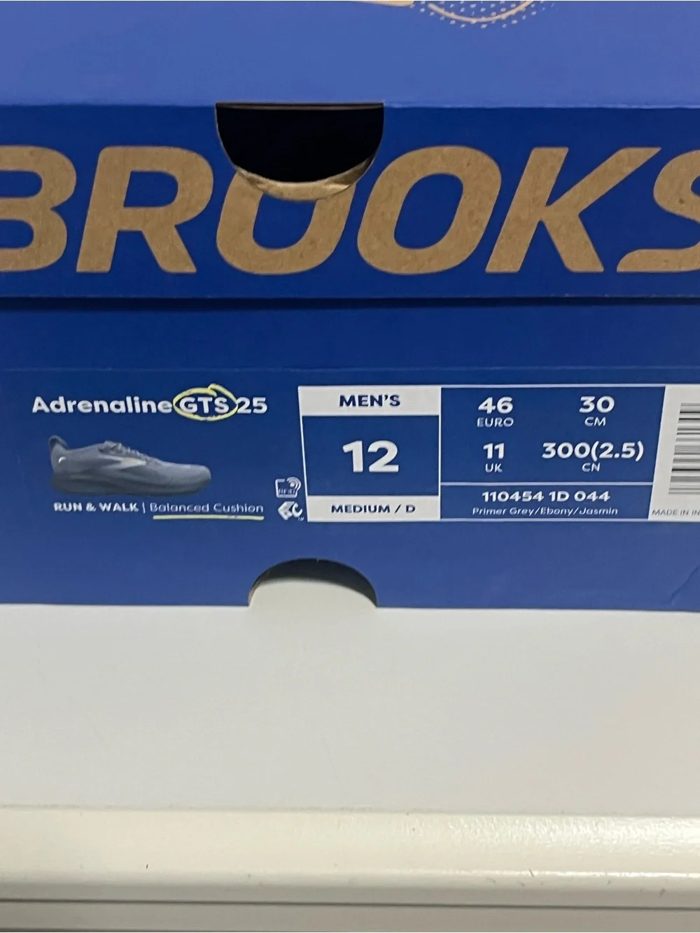 Brooks men’s athletic
