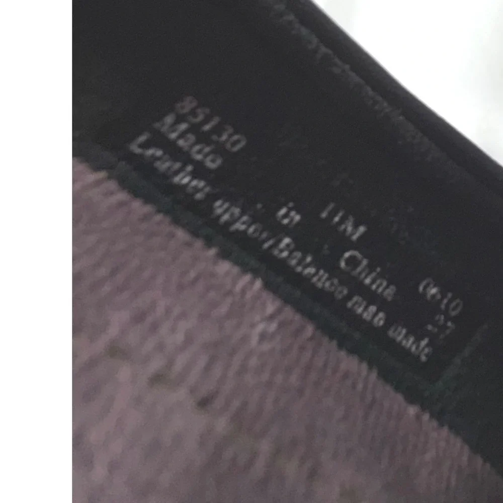 Clarks leather slip