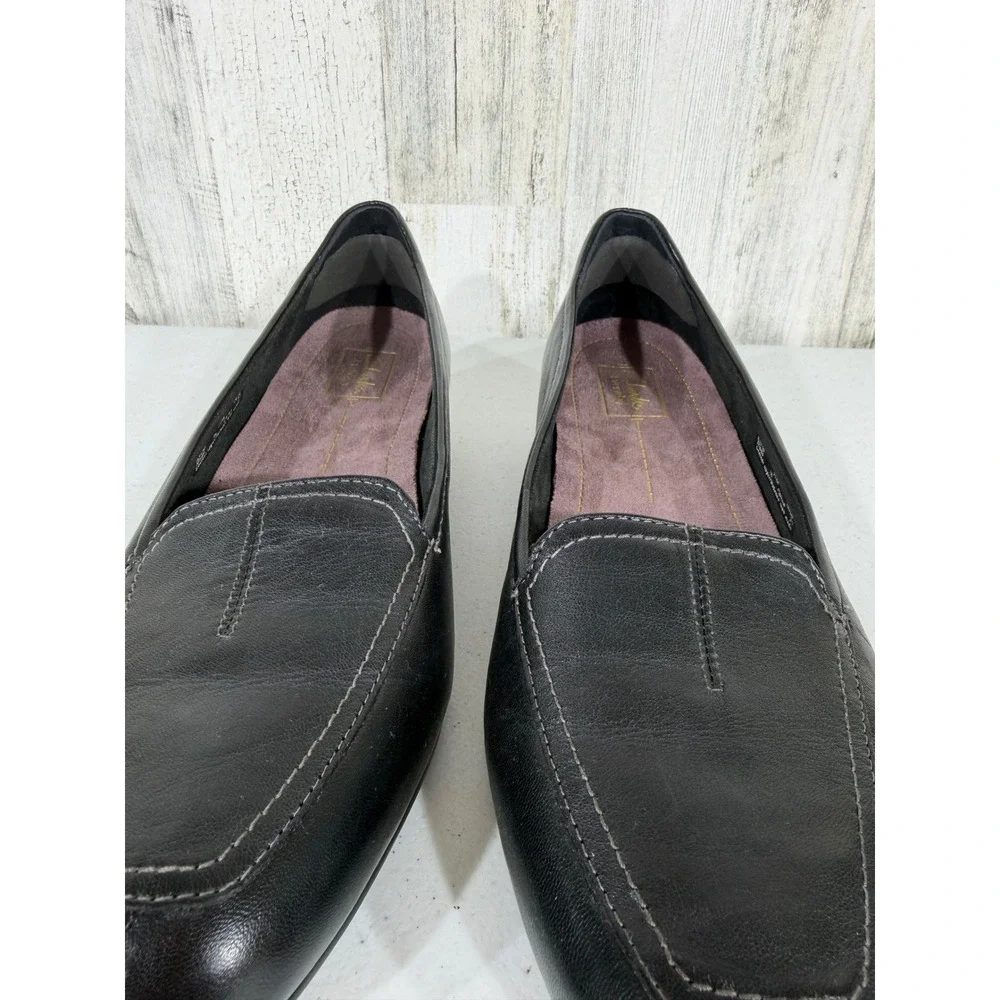 Clarks leather slip