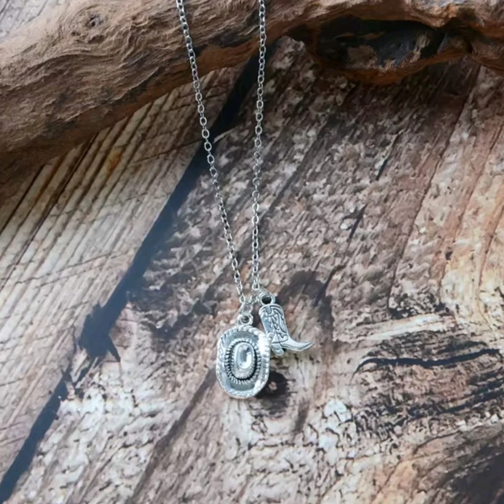 Oak and Isle featuring ​western
