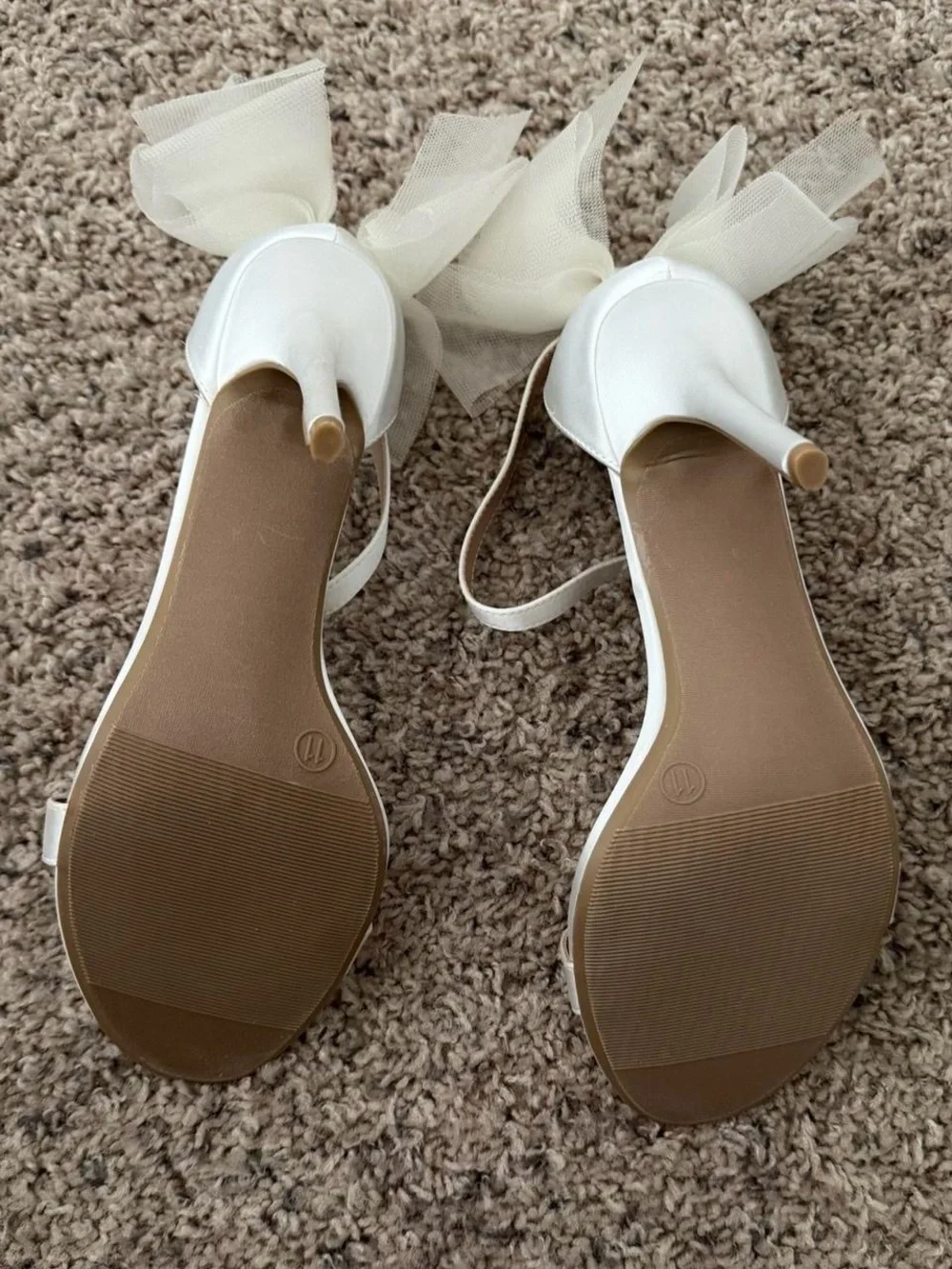 N/A bow secure delicate