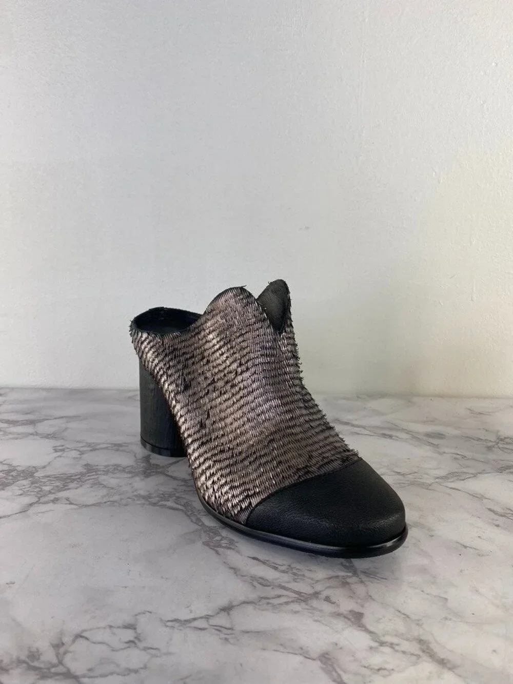 Antelope Waverly Mules Women's  Block Round Heel Slip On Shoes SZ 37